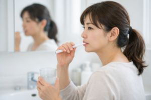 歯みがきで血が出るのは歯周病？やめたほうがいい？続けたほうがいい？